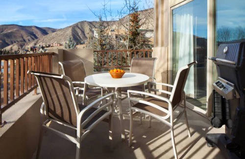 Avon Villa | Sheraton Mountain Vista Villas (2BR)