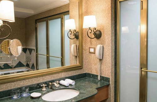 La Lonja Hotel | Sheraton Pilar Hotel and Convention Center