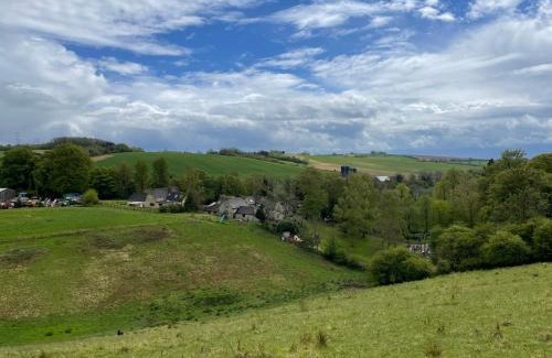 Coberley House | Sherbourne Cottage, Seven Springs Cottages