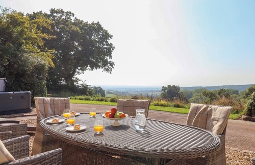 Westcott Cottage | Sherway Coach House