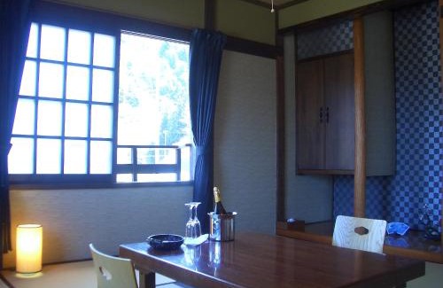 Fujiyoshida Hotel | Shikitei