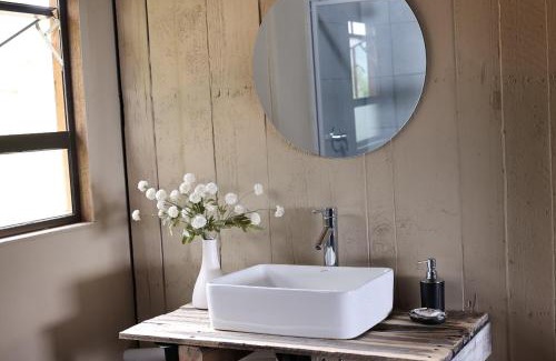 Nelspruit Cabin | Shiloh Bush Cottage