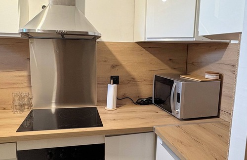 Beaucroissant Apartment | Shiloh - Room in shared apartment - Centre Beaucroissant