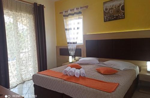 Skala Kallonis Apartment | Shine Studios