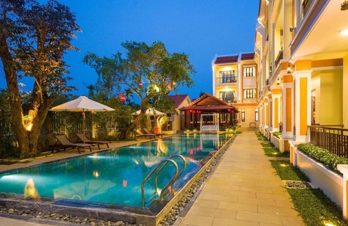 Cam Thanh Hotel | Shining Nature Hotel & Spa