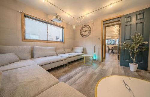 Okubo House | Shinjuku/5 min walk from station ※ projector