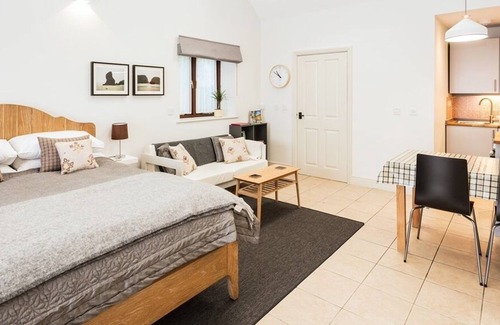 Porlock Apartment | Ships Mews