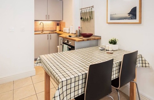 Porlock Apartment | Ships Mews