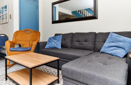 Chincoteague Apartment | Shipwreck Villa @ The Reef