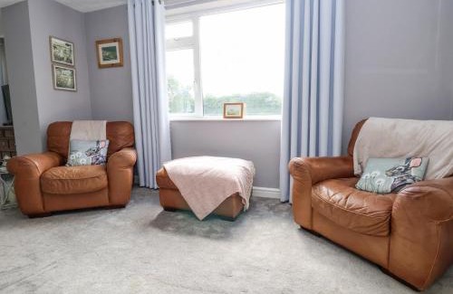 Shrewsbury House | Shire Cottage