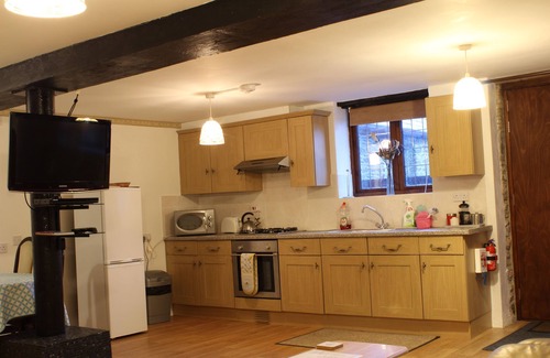 Liskeard Cottage | Shire Horse, 6 miles to Looe & dog friendly Seaton Beach, country retreat (1 BR)