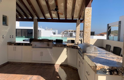 Mazatlan House | Shirley beach house