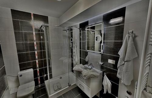 Sector 3 Apartment | Shiro