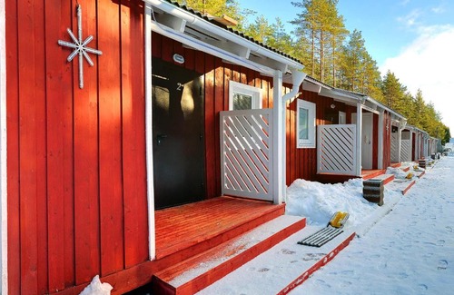 Razdolievskoe Resort | Shishki na Lampushke - Finnish Kalevala