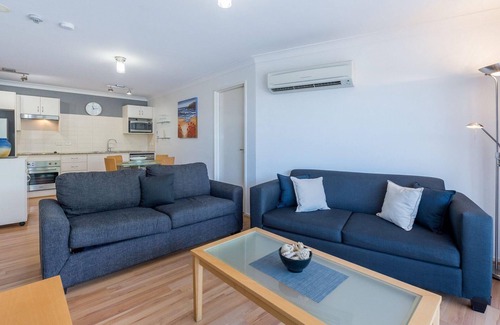 Nelson Bay Apartment | Shoal Bay Beach Apartments, 18/2 Shoal Bay Road - fantastic air conditioned unit with a pool & lift