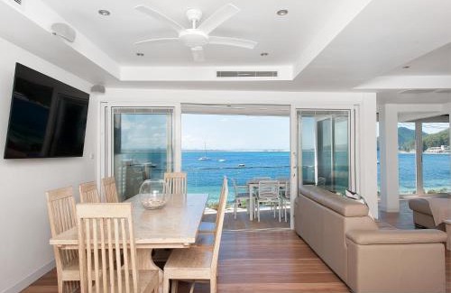 Shoal Bay Apartment | Shoal Bay Views
