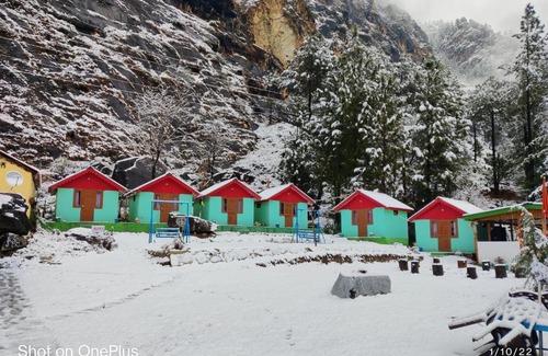 Kullu Bed & Breakfast | Shoolin LaMalana