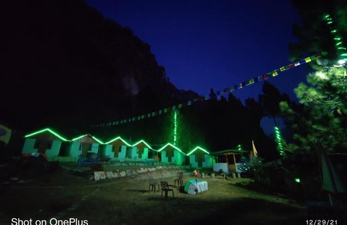 Kullu Bed & Breakfast | Shoolin LaMalana