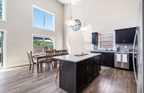 Branson House | Shore Beats Workin'