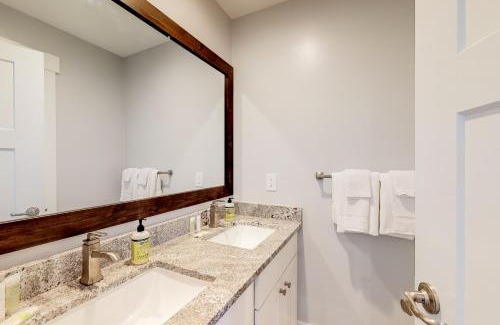 Garden City House | Shore Fun Cottage