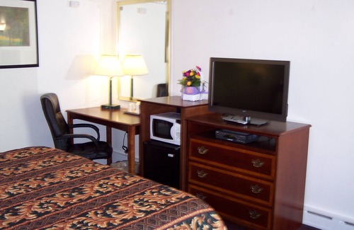 Allenwood Hotel | Shore Hills Motel