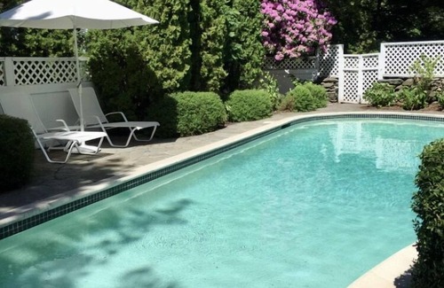 Shoreby Hill House | Shoreby Hill Jamestown Luxury Village Residence. Now booking summer 2026