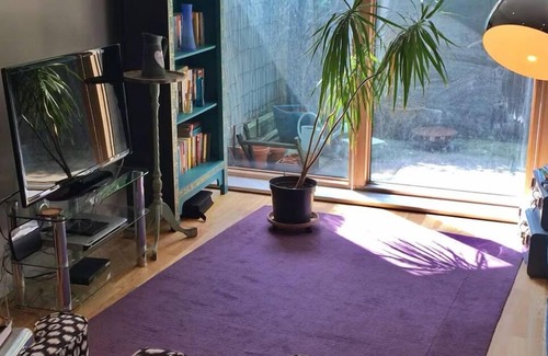 St Luke's Apartment | Shoreditch pad:light and airy