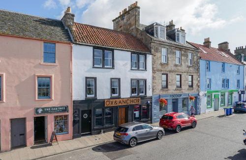 Anstruther Apartment | Shorefront Apartment - Sea View with 3 Bedrooms