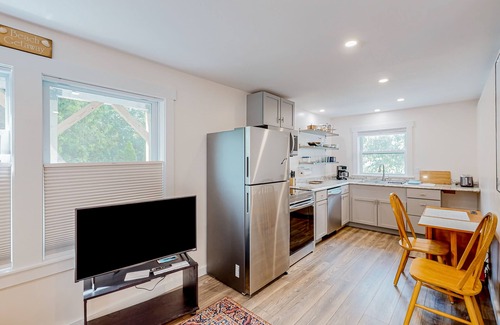 Kennebunk Condo | Shorelands 44-1 | Relaxing Studio, Playground, Outdoor Games