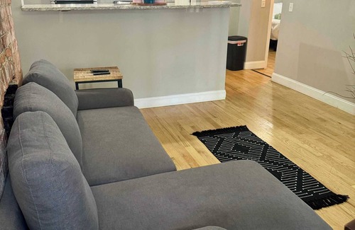 Victorian Village House | Short North - Free Parking - Prime Location
