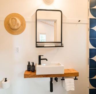 Stinson Beach House | Shortboard Room includes Queen Bed