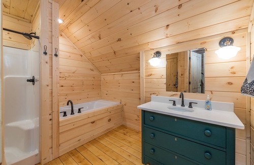 Morganton Cabin | Shortoff Mountain Retreat | Secluded Cabin with Access to Outdoor Activities