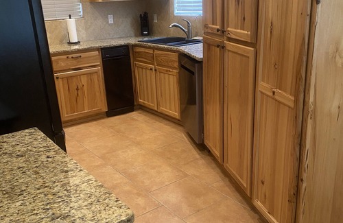 Lake Havasu City Condo | Shoshone Lower Unit with Lake and Pool Views