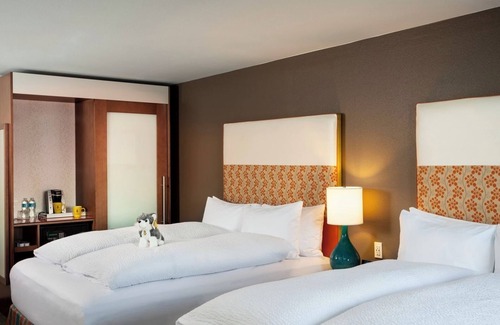 University District Hotel | Shower Haven, Two Queens, Staypineapple Treats, Steps from University Village