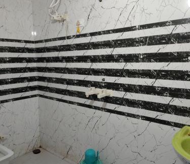 Mathura House | Shree Bankey Bihari Atithi Bhawan
