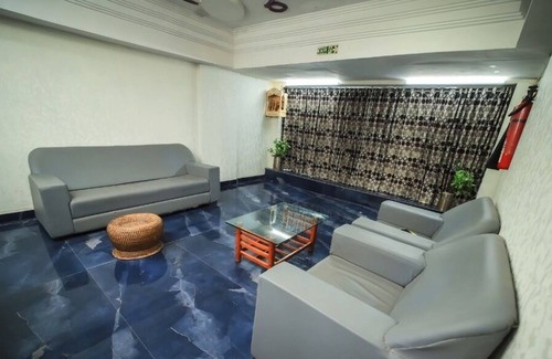 Thaltej Hotel | Shree Krishna Palace