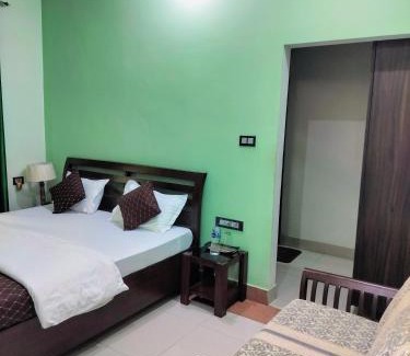 Sarnath House | Shree Nanda Paying Guest House