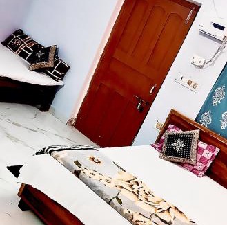 Ayodhya House | Shree Rameshwaram Guest House Ram Mandir 300 meters