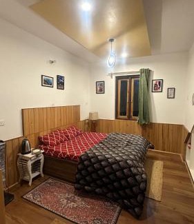Keylong House | Shrenbute Cottage