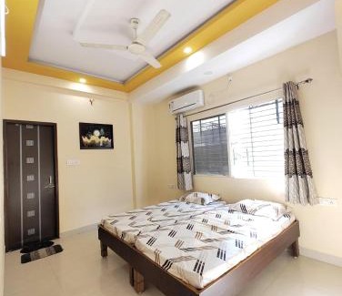 Ujjain Apartment | Shreya's Homestay, Your Sacred Nest