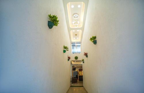 Mathura Hotel | Shri Bankey Bihari Guest House