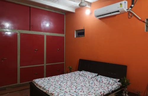 Mathura House | Shri Homestay