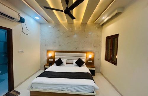 Vrindavan House | shri raman niwas near bankey bihari