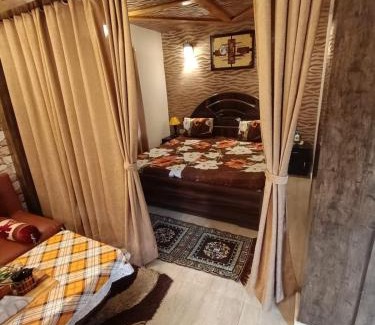 Bhimtal Apartment | Shri Rudra Home Stay - 2-BHK fully furnished home stay