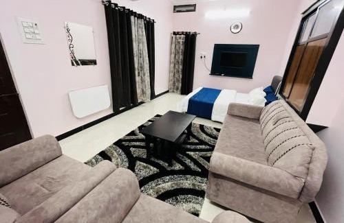 Ujjain House | Shrilok Kutir - 2BHK Homestay