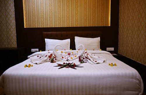 Gwalior Hotel | Shubhim Hotel & Resort MIDWAY TREAT MPT FRANCHISE