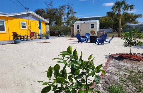 Mexico Beach House | Shuckers & Beaches! In Beautiful Mexico Beach, FL