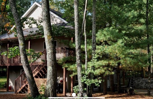 Grayling House | Shupac Lake Lodge Rental