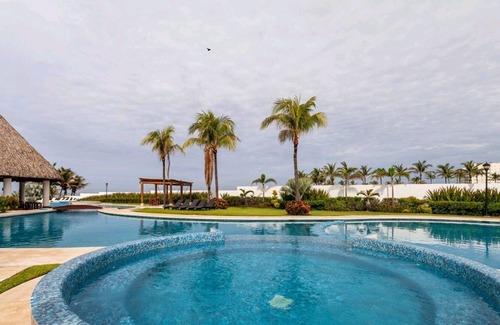 Boulevard Barra Vieja Apartment | ShushoDiamondAcapulco
