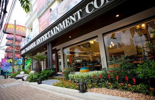 Lat Yao Hotel | Siam Paradise Entertainment Complex